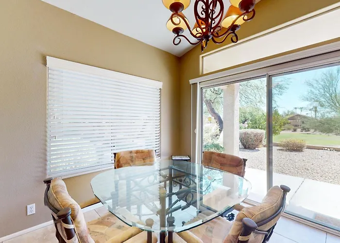Golf, Hike & Unwind: Retreat W/ Patio! Peoria