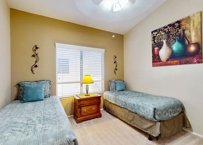 Golf, Hike & Unwind: Retreat W/ Patio! Holiday home Peoria