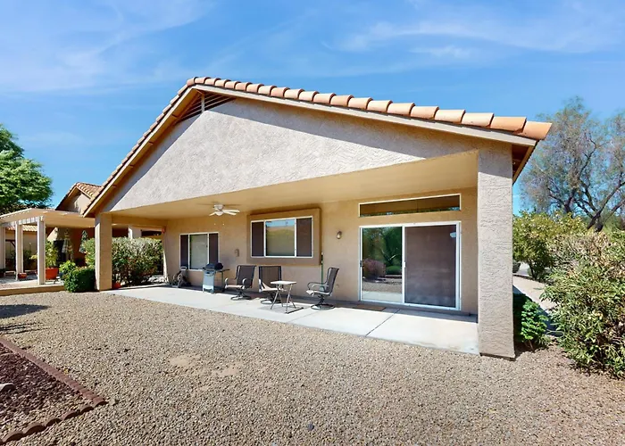 Golf, Hike & Unwind: Retreat W/ Patio!